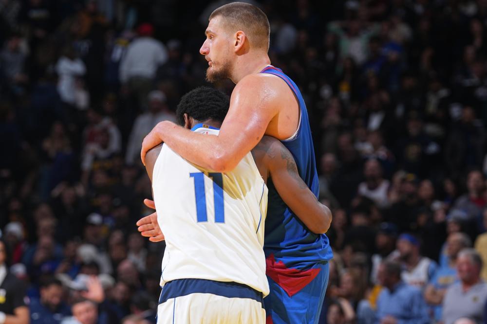 谁来出手处 谁来出手处